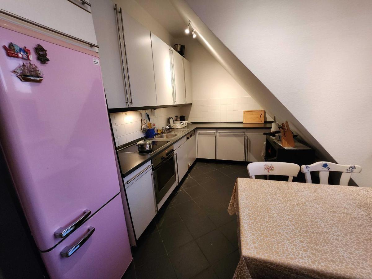 One Private Room Available In A Two Room Apartment In Tegel, Berlín Exterior foto