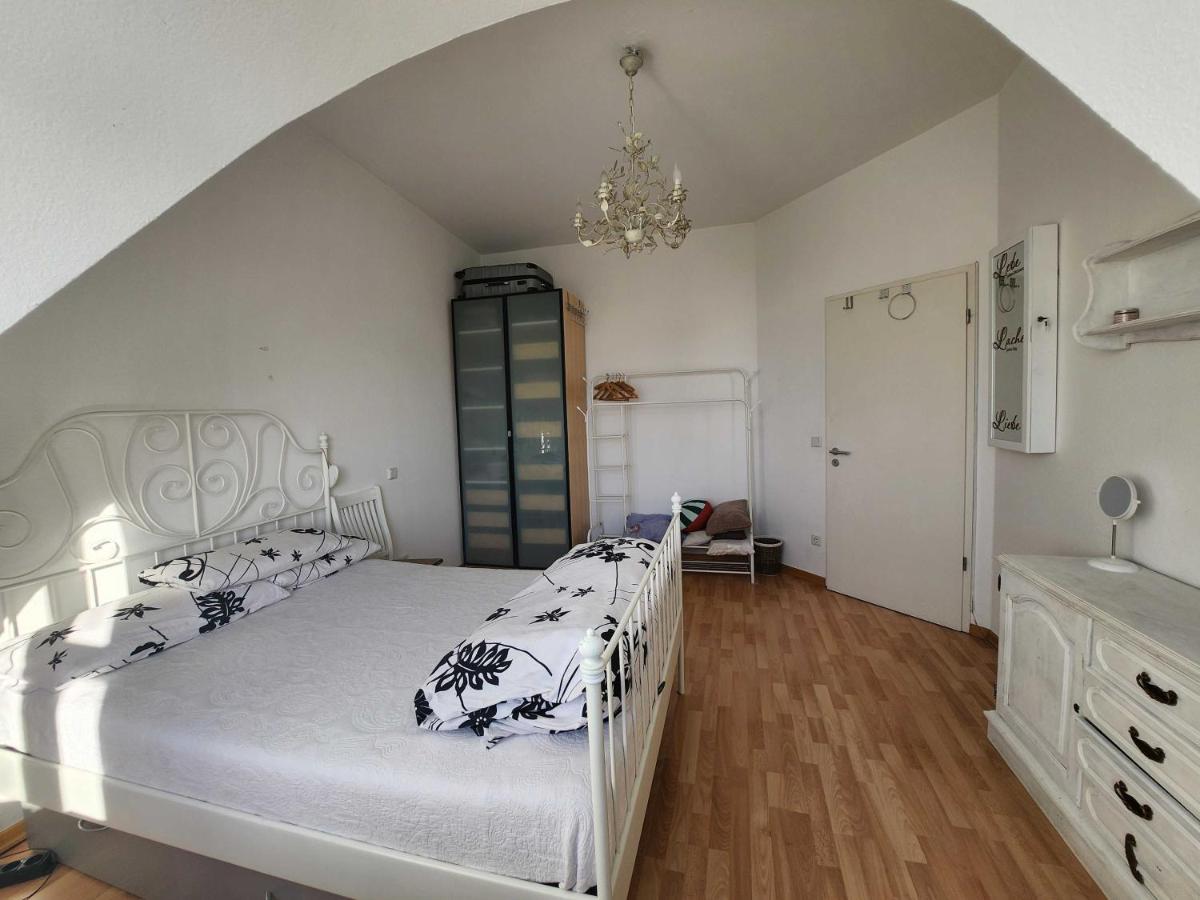 One Private Room Available In A Two Room Apartment In Tegel, Berlín Exterior foto
